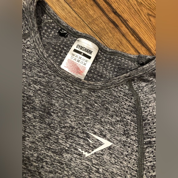 ⭕️ GYMSHARK | Cropped Long Sleeve Top - Picture 4 of 5